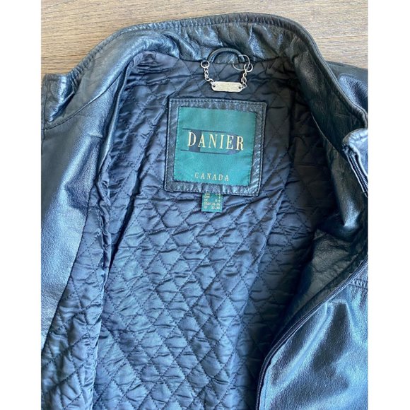 Women's Danier Genuine Leather Black Jacket - Picture 8 of 12